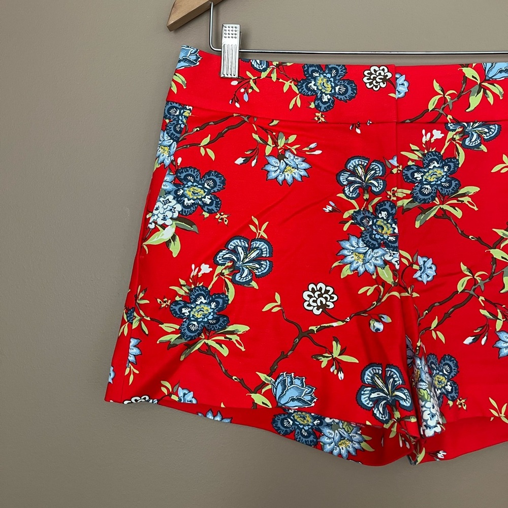 {LOFT} The Riviera Floral Short in Red - Womens 4 - Picture 2 of 9